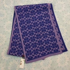 NWT Reversible Coach Scarf